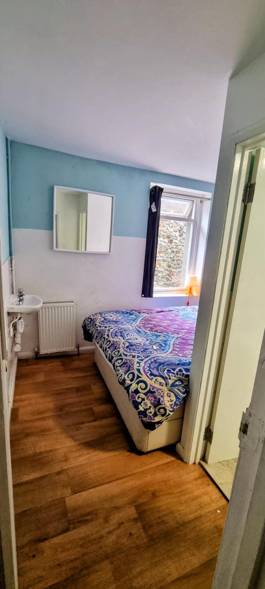 דובר First And Last Youth Hostel מראה חיצוני תמונה